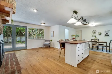 1602 S Winnifred Street Tacoma WA 98465