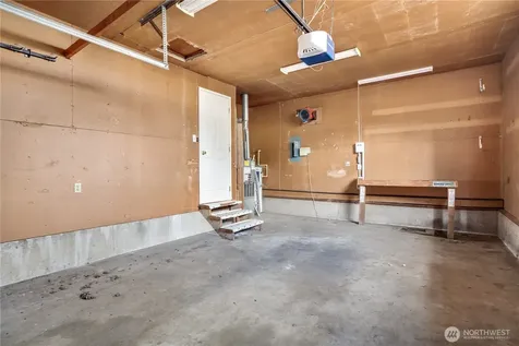 1602 S Winnifred Street Tacoma WA 98465