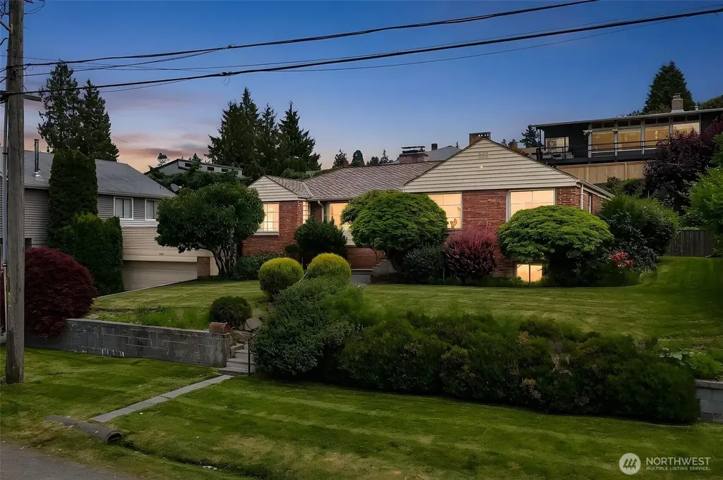 9630 26th Avenue NW Seattle WA 98117