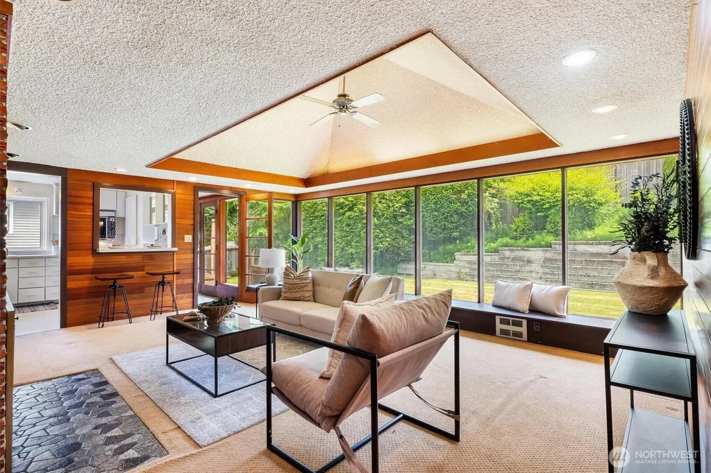 9630 26th Avenue NW Seattle WA 98117