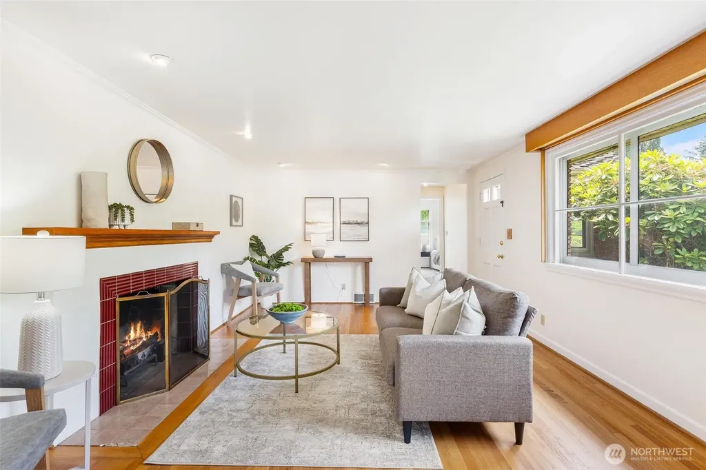 9630 26th Avenue NW Seattle WA 98117