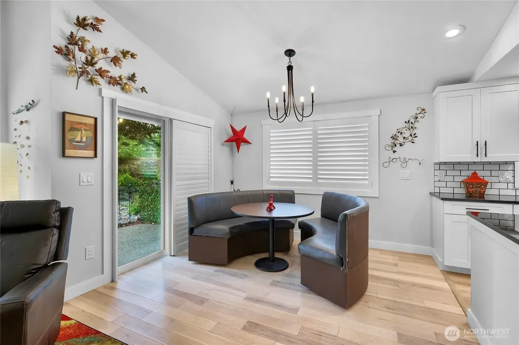 167 NW 12th Court Oak Harbor WA 98277