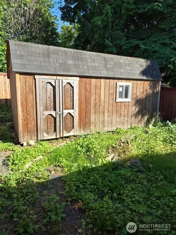 22612 115th Place SE Kent WA 98031
