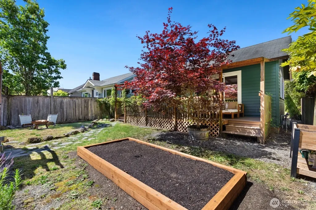 5405 25th Avenue SW Seattle WA 98106