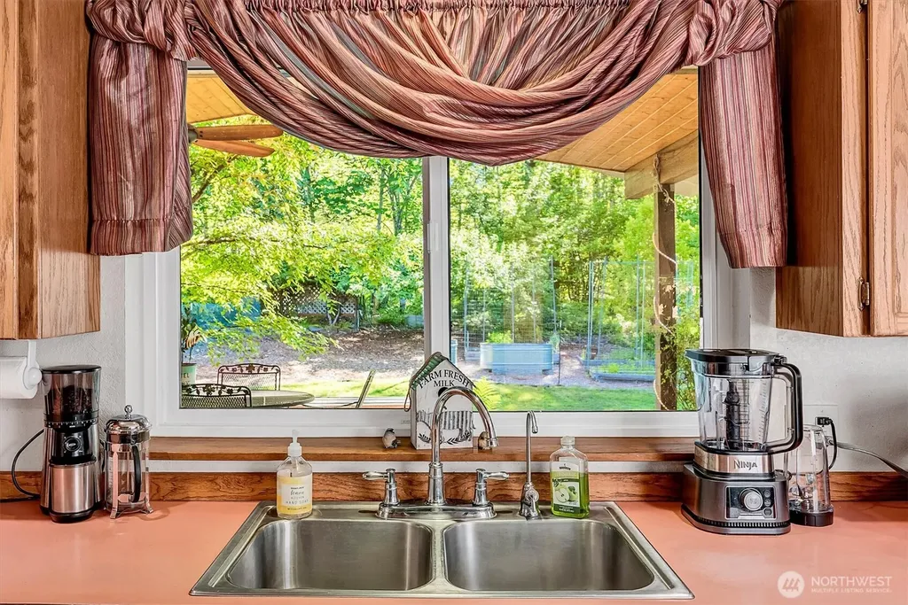 33228 206th Place SE Auburn WA 98092