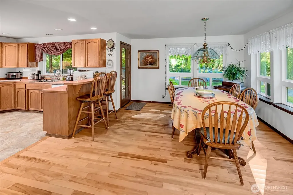 33228 206th Place SE Auburn WA 98092