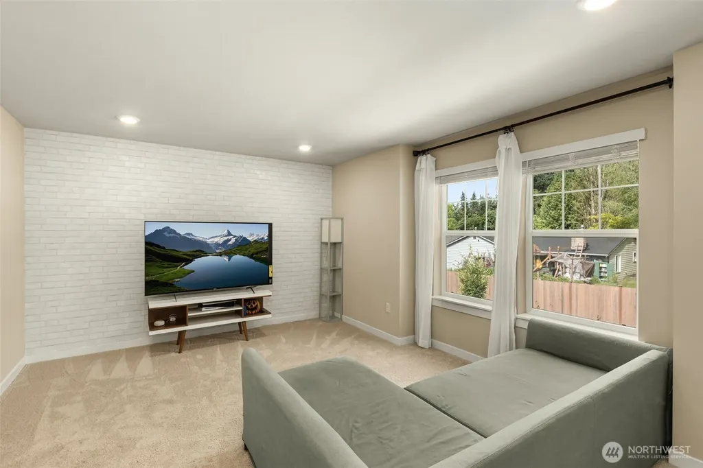 19410 28th Drive SE Bothell WA 98012