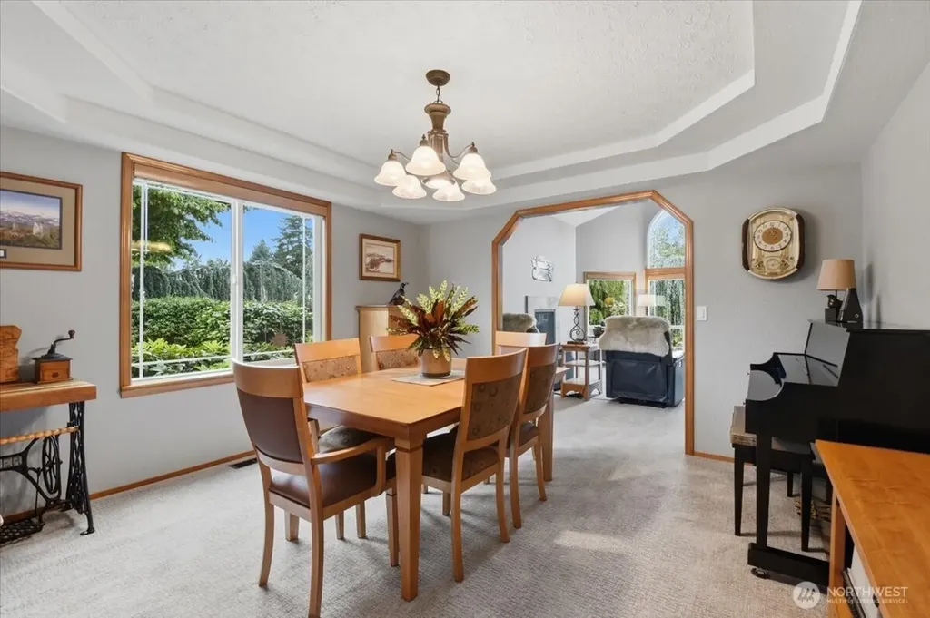 1123 SW Kalama Lp Oak Harbor WA 98277