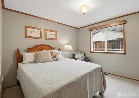 1123 SW Kalama Lp Oak Harbor WA 98277