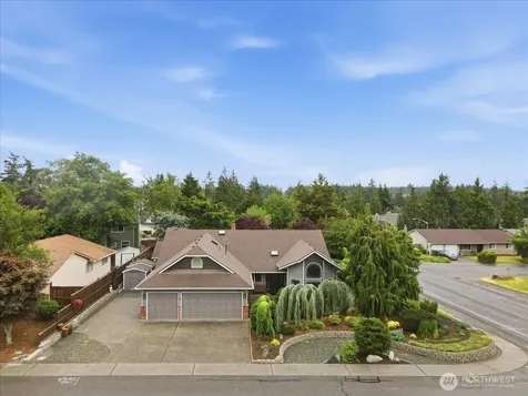 1123 SW Kalama Lp Oak Harbor WA 98277
