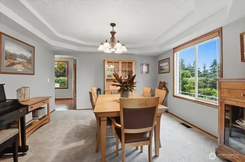 1123 SW Kalama Lp Oak Harbor WA 98277