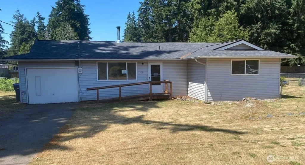 11734 Fry Avenue SW Port Orchard WA 98367