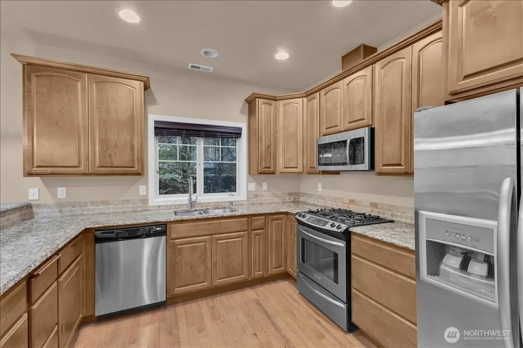 21900 SE 242nd Street Maple Valley WA 98038