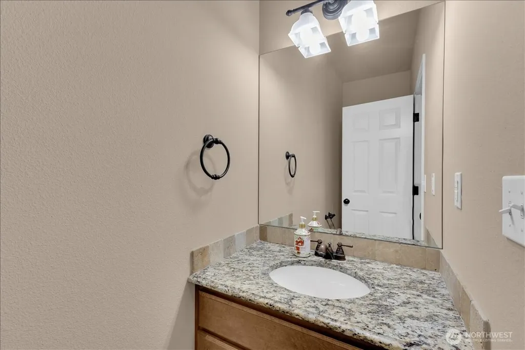 21900 SE 242nd Street Maple Valley WA 98038