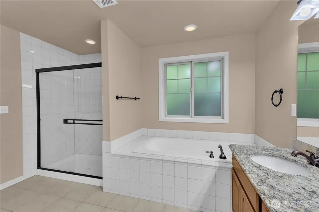 21900 SE 242nd Street Maple Valley WA 98038