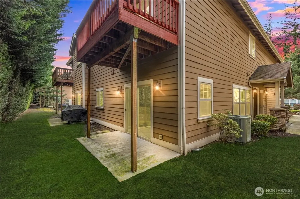 21900 SE 242nd Street Maple Valley WA 98038