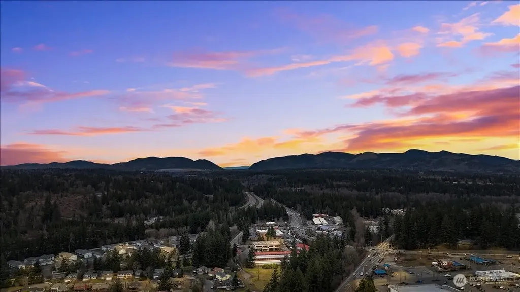 21900 SE 242nd Street Maple Valley WA 98038
