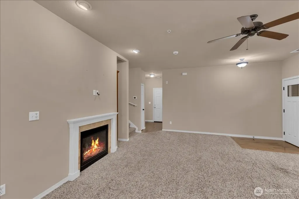 21900 SE 242nd Street Maple Valley WA 98038