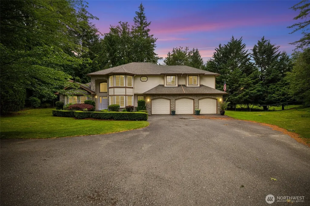 24819 SE 14th Street Sammamish WA 98075