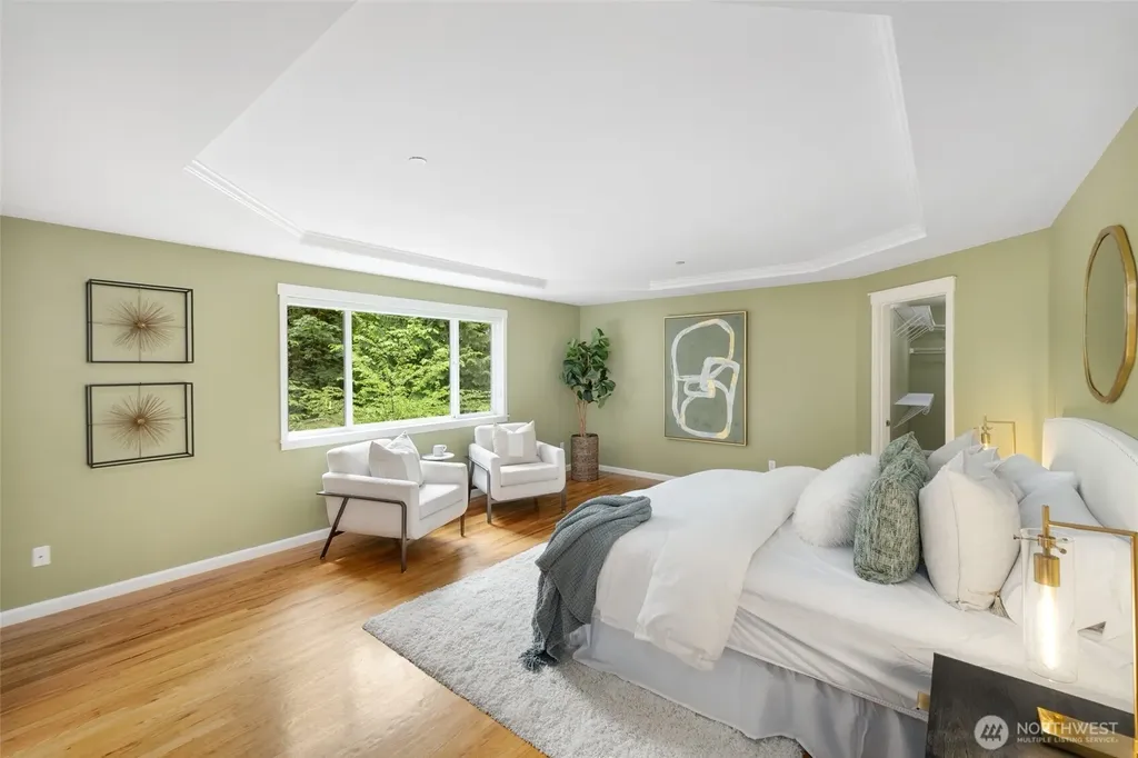 24819 SE 14th Street Sammamish WA 98075