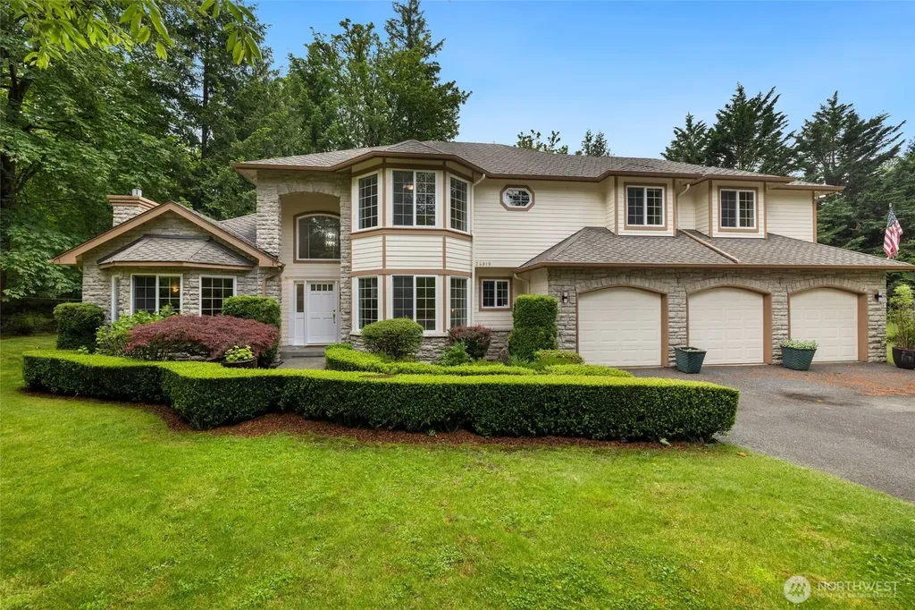 24819 SE 14th Street Sammamish WA 98075