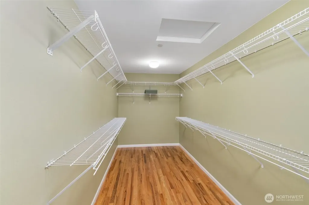 24819 SE 14th Street Sammamish WA 98075