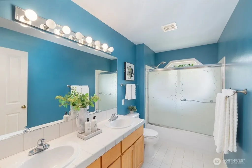 24819 SE 14th Street Sammamish WA 98075