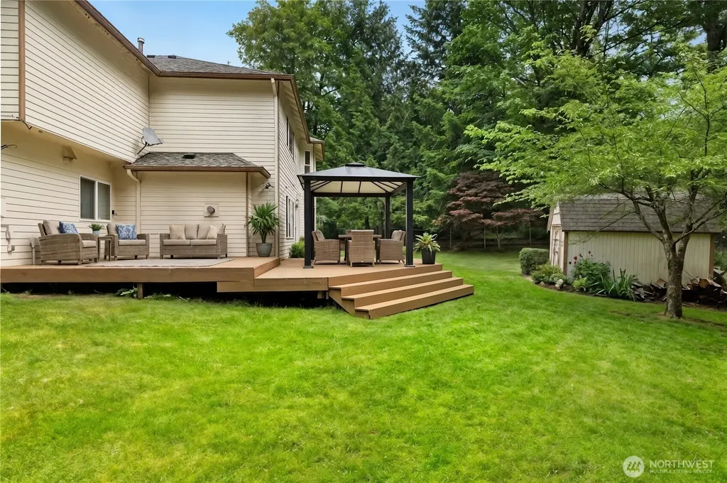 24819 SE 14th Street Sammamish WA 98075