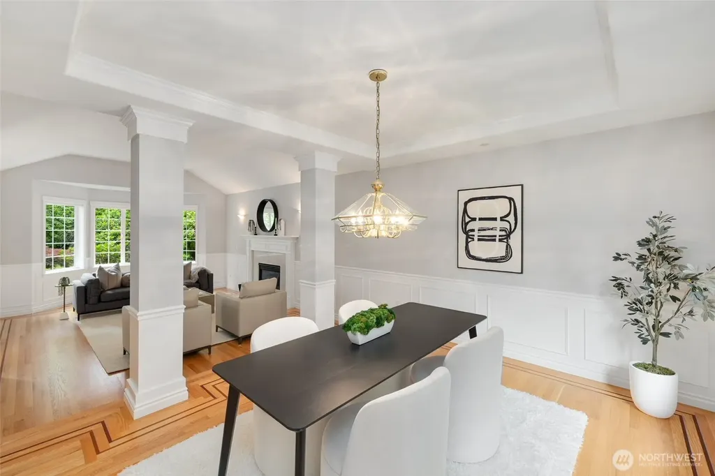 24819 SE 14th Street Sammamish WA 98075