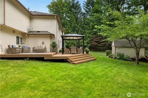 24819 SE 14th Street Sammamish WA 98075
