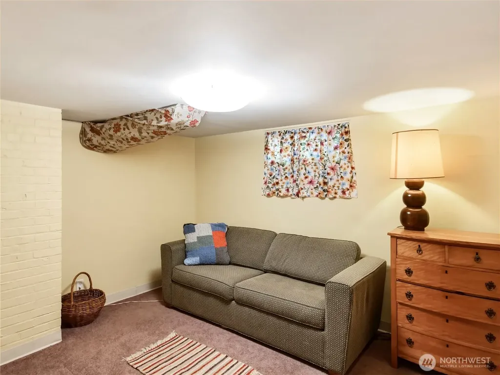 8028 23rd Avenue NW Seattle WA 98117