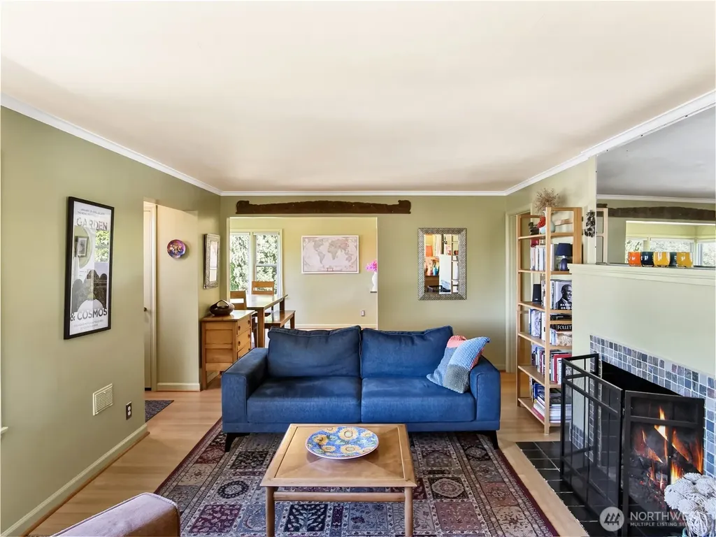 8028 23rd Avenue NW Seattle WA 98117
