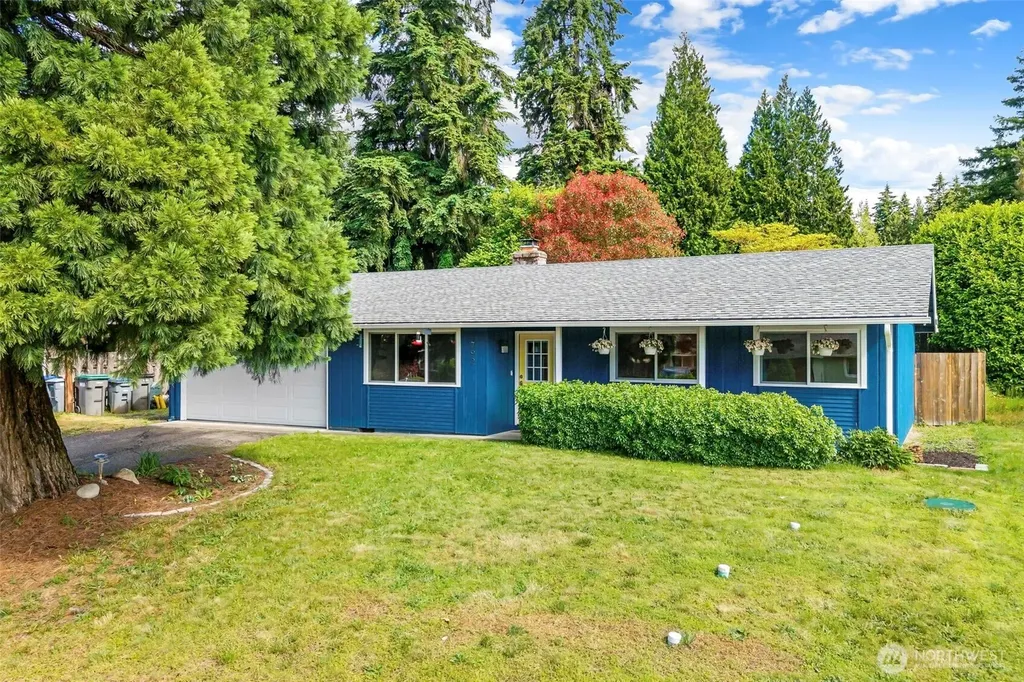 792 NW Firglade Drive Bremerton WA 98311