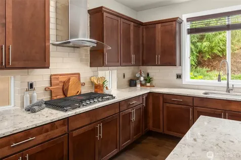 13530 NE 128th Place Kirkland WA 98034