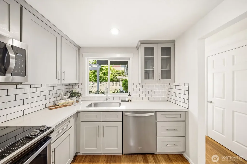 3535 NE 89th Street Seattle WA 98115