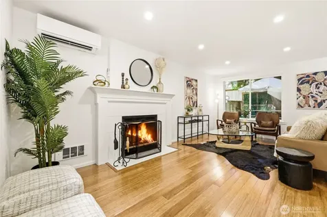 3535 NE 89th Street Seattle WA 98115