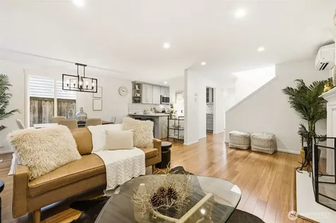 3535 NE 89th Street Seattle WA 98115