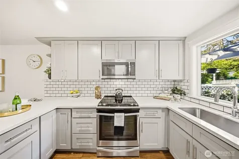 3535 NE 89th Street Seattle WA 98115