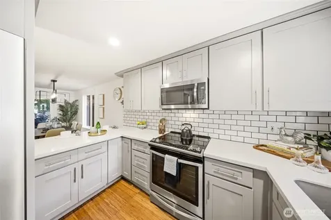 3535 NE 89th Street Seattle WA 98115