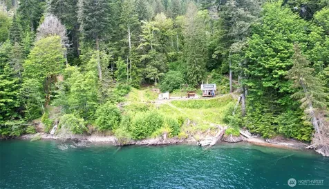 1910 W Cushman Ridge Drive Hoodsport WA 98548