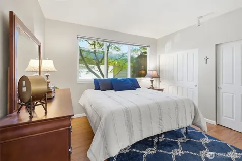 1500 S 18th Street Renton WA 98055