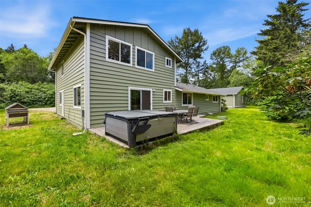 3325 44th Street Court Tacoma WA 98443