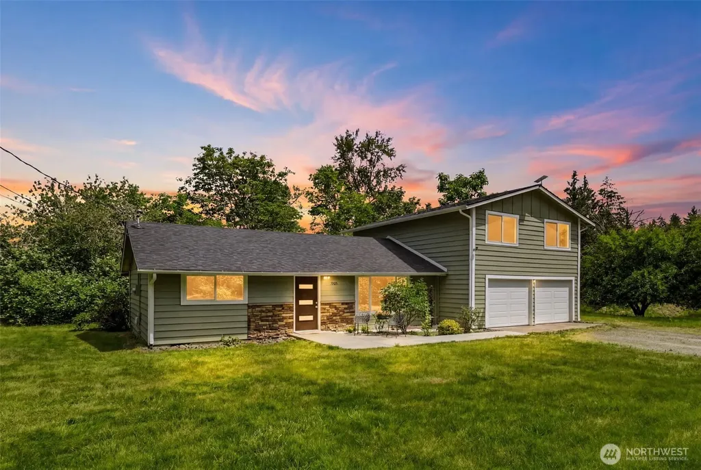 3325 44th Street Court Tacoma WA 98443