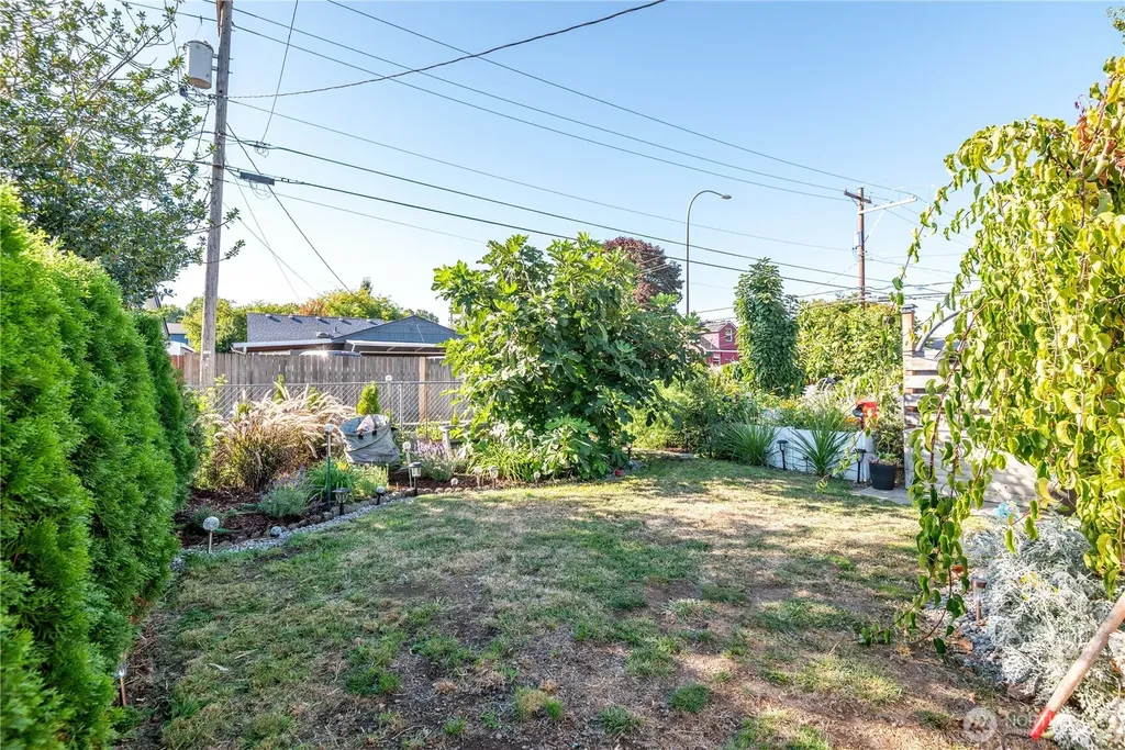971 19th Avenue Longview WA 98632