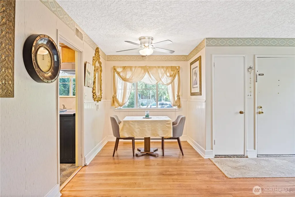 971 19th Avenue Longview WA 98632
