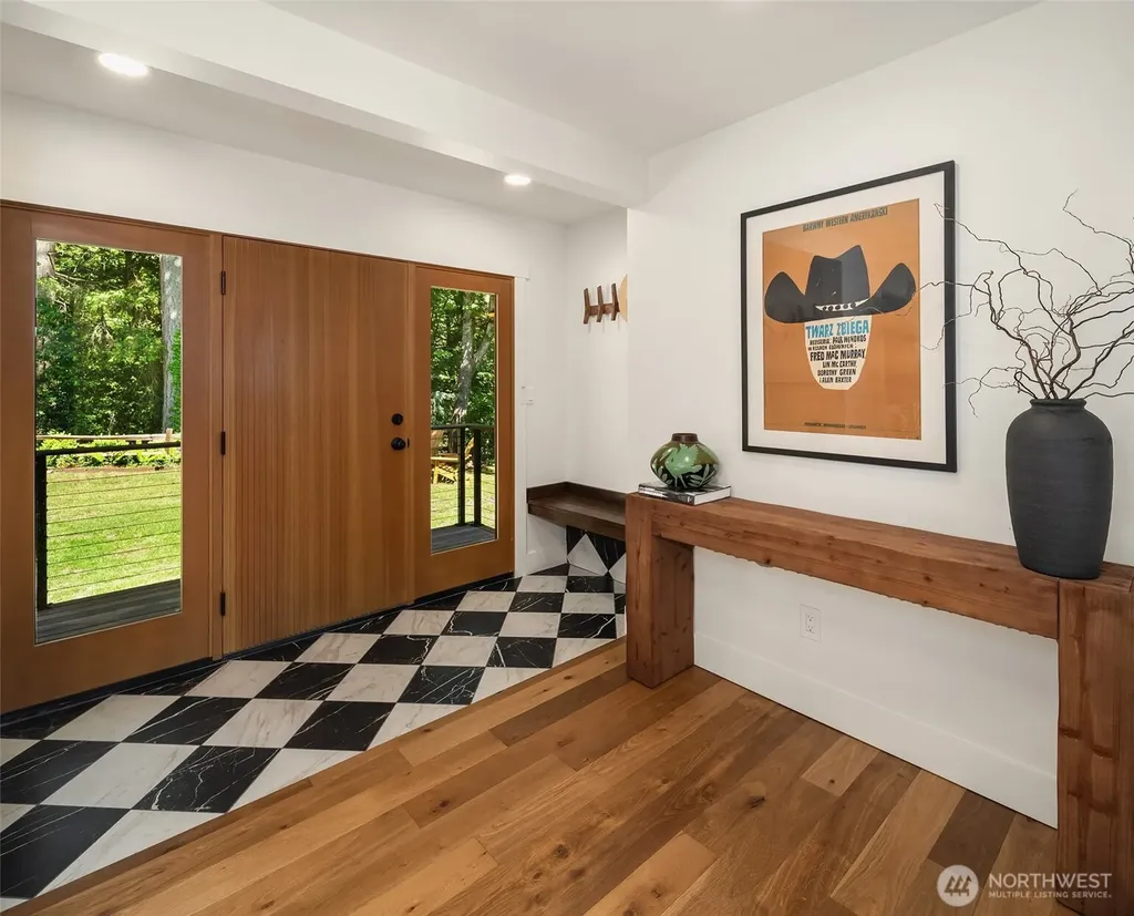 10014 SW 122nd Place Vashon WA 98070
