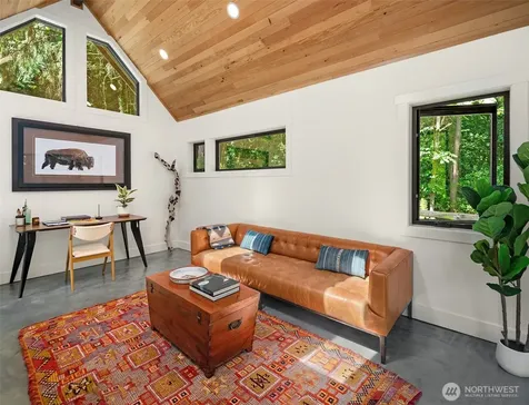 10014 SW 122nd Place Vashon WA 98070