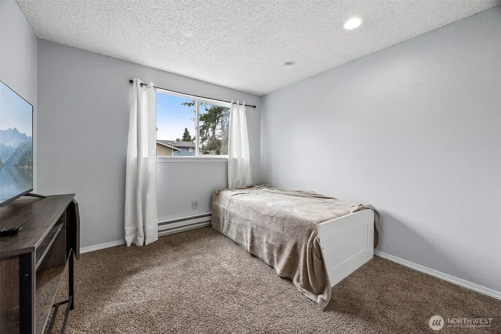 1209 130th Street S Tacoma WA 98444