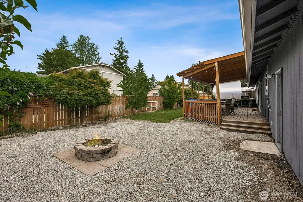 1209 130th Street S Tacoma WA 98444