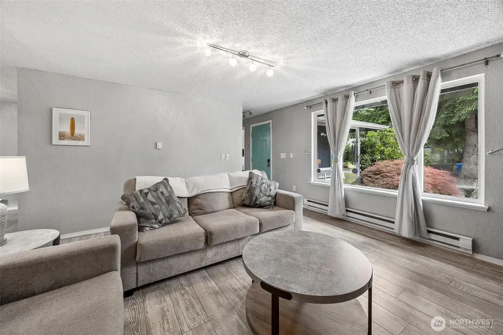 1209 130th Street S Tacoma WA 98444